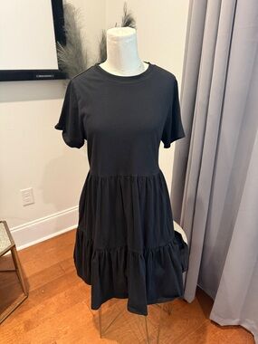 Old Navy Black Short Sleeve Babydoll Tee Dress